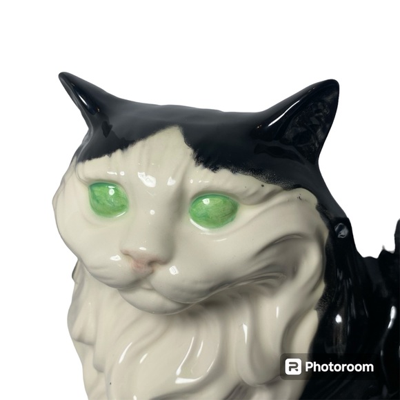 Vintage ceramic cat statue large tuxedo Handpainted porcelain retro 80s 1980s - Picture 3 of 10